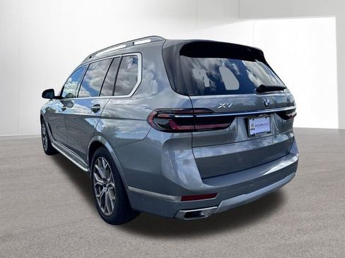 Used 2025 BMW X7 xDrive40i AWD/4WD image 33