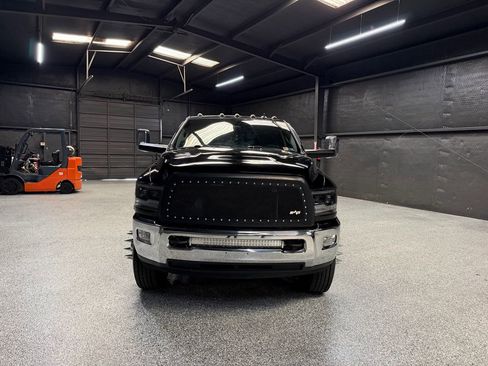 Used 2014 RAM 3500 Laramie w/ Cold Weather Group AWD/4WD image 3