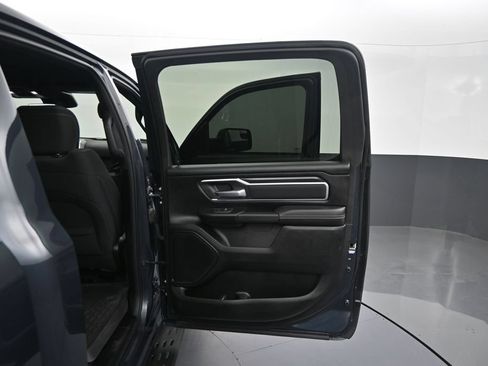 Used 2025 RAM 1500 Big Horn AWD/4WD image 38