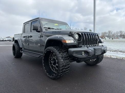 Used 2021 Jeep Gladiator Sport AWD/4WD image 3