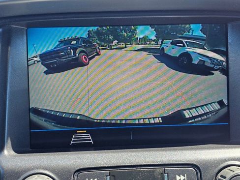 Used 2022 Chevrolet Colorado LT w/ Fleet Safety Package RWD image 26