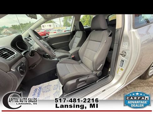 Used 2012 Volkswagen Golf 2-Door FWD image 12