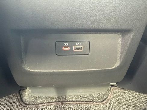 Used 2025 Nissan Frontier PRO-4X AWD/4WD image 19