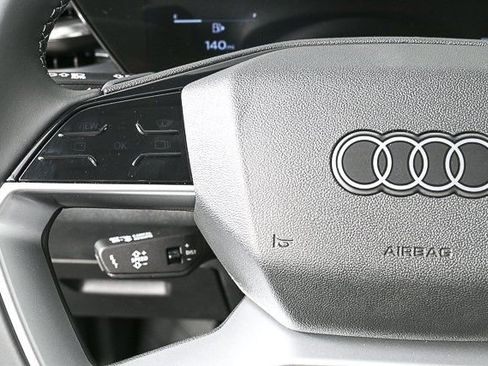 New 2025 Audi Q5 Premium image 10