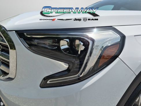 Used 2019 GMC Terrain SLT w/ Preferred Package FWD image 30