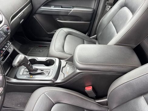 Used 2021 GMC Canyon AT4 w/ Driver Alert Package AWD/4WD image 16