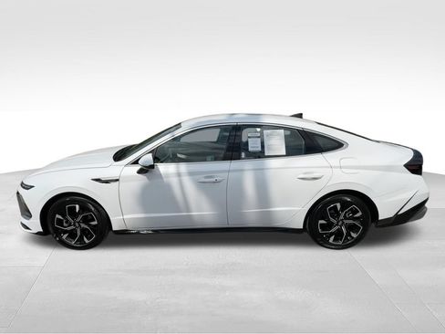 Used 2025 Hyundai Sonata SEL FWD image 5