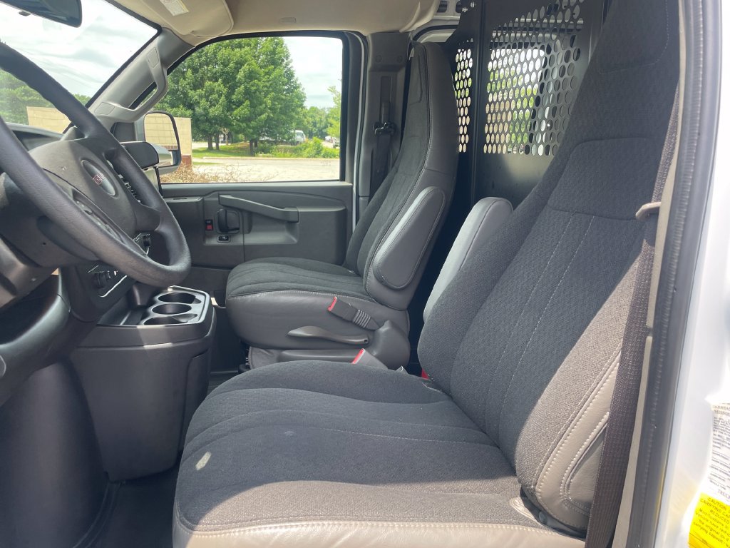 Used 2024 GMC Savana 2500 w/ Driver Convenience Package RWD image 9