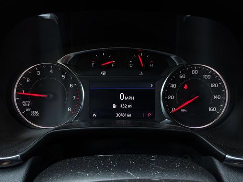 Used 2025 Chevrolet Blazer LT FWD image 43