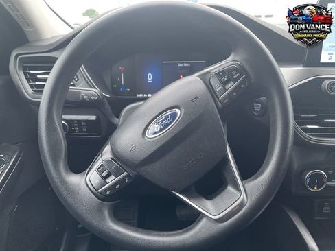 Used 2025 Ford Escape Active AWD/4WD image 14