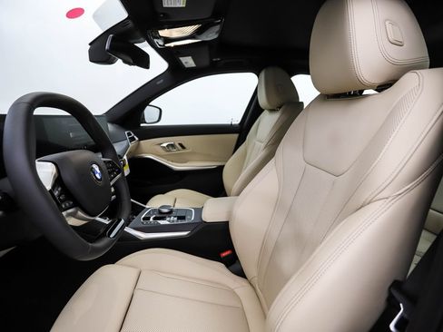 New 2026 BMW 330i xDrive Sedan w/ Premium Package AWD/4WD image 11