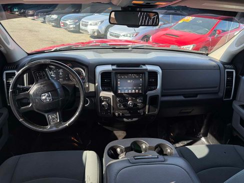 Used 2017 RAM 1500 Classic SLT w/ SLT Plus D←cor Group AWD/4WD image 12