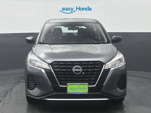 Used 2024 Nissan Kicks S FWD image 2