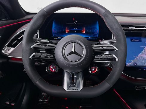New 2026 Mercedes-Benz E 53 AMG e 4MATIC Sedan image 17