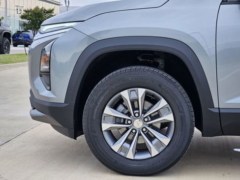 New 2026 Chevrolet Equinox LT FWD image 12