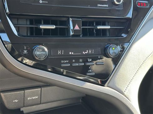 Certified 2023 Toyota Camry LE image 5