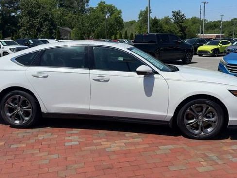 Used 2023 Honda Accord EX-L image 4