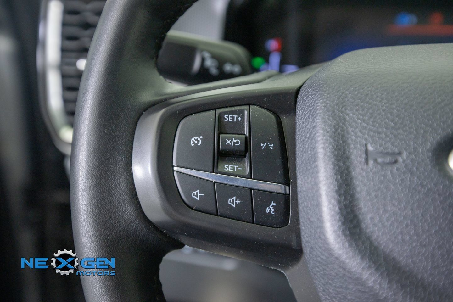 Used 2024 Ford Ranger XLT w/ Equipment Group 301A High AWD/4WD image 17