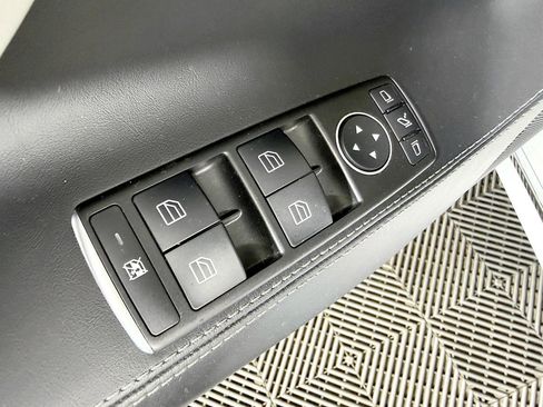 Used 2016 Tesla Model S 90D AWD/4WD image 28