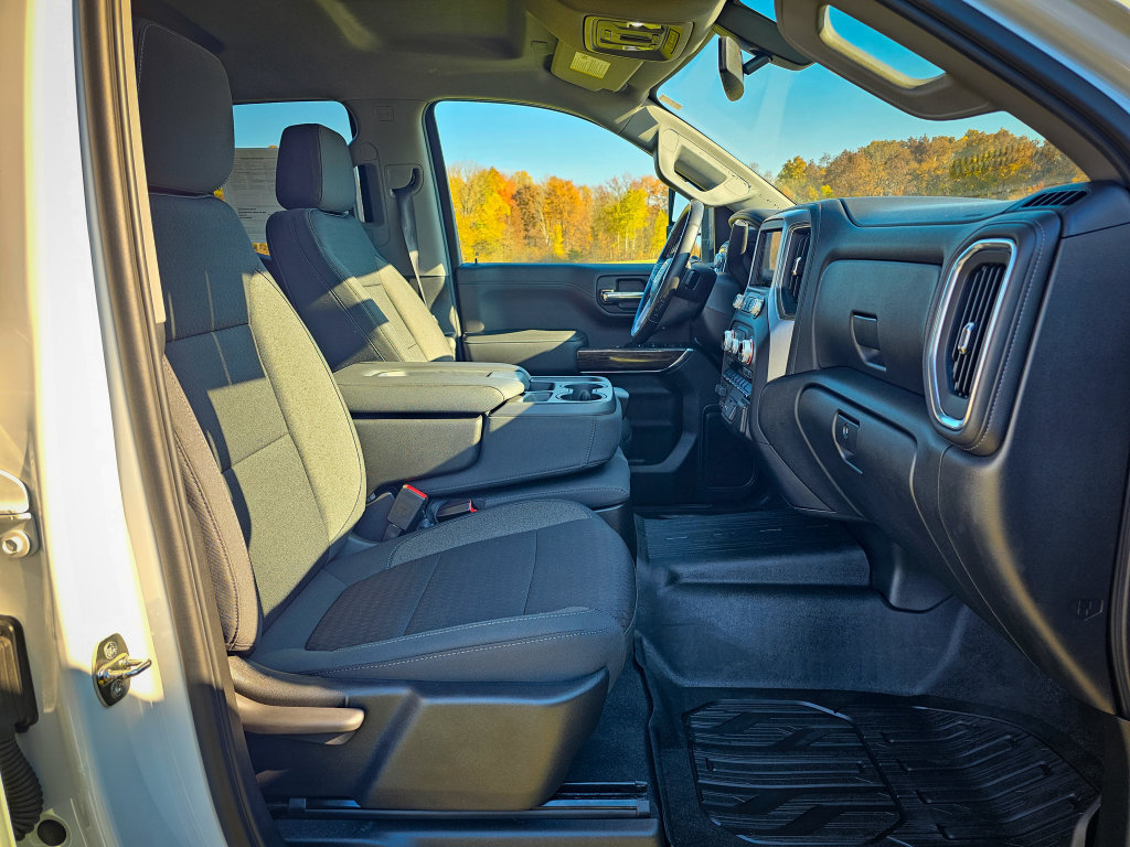 Used 2020 GMC Sierra 1500 SLE w/ SLE Value Package AWD/4WD image 36