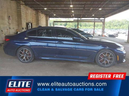 Used 2021 BMW M550i xDrive w/ Premium Package image 26