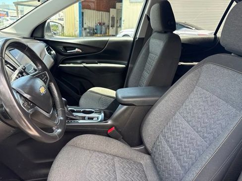 Used 2022 Chevrolet Equinox LT FWD image 15