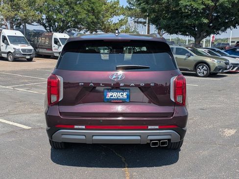 Used 2024 Hyundai Palisade SEL FWD image 7