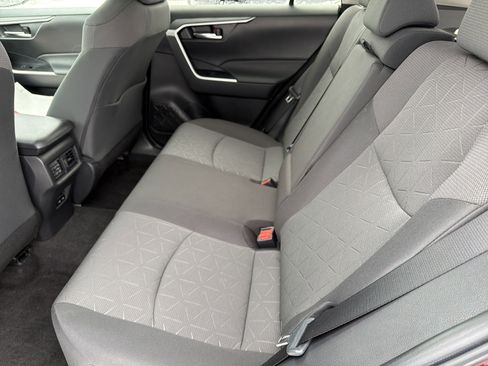 Used 2023 Toyota RAV4 XLE image 23