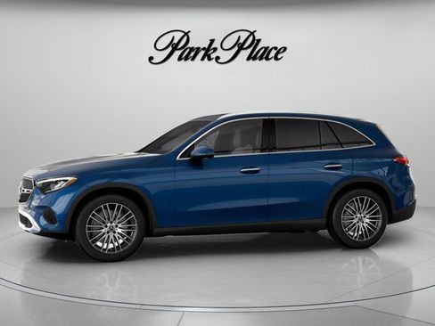 Used 2026 Mercedes-Benz GLC 300 image 36