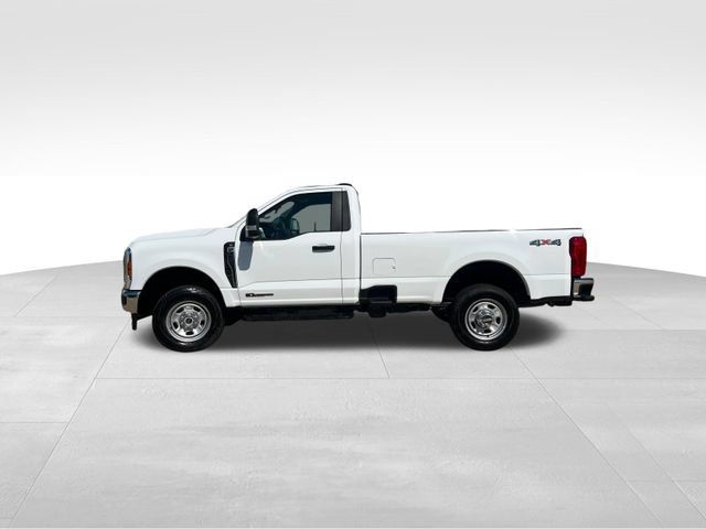 Used 2024 Ford F350 XL w/ Snow Plow/Camper Package AWD/4WD image 3