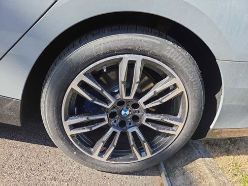 New 2026 BMW 530i xDrive xDrive w/ M Sport Package image 8