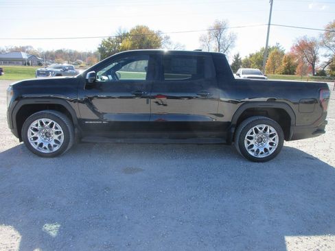 New 2026 GMC Sierra EV Elevation image 8