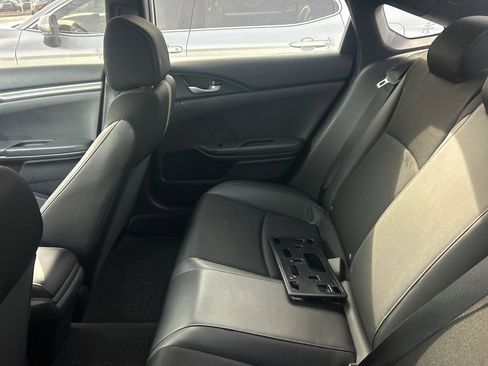 Used 2019 Honda Civic Sport image 8