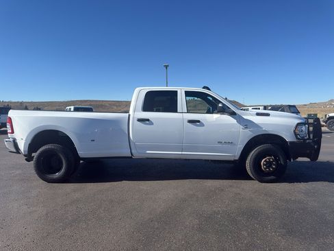 Used 2022 RAM 3500 Tradesman image 4