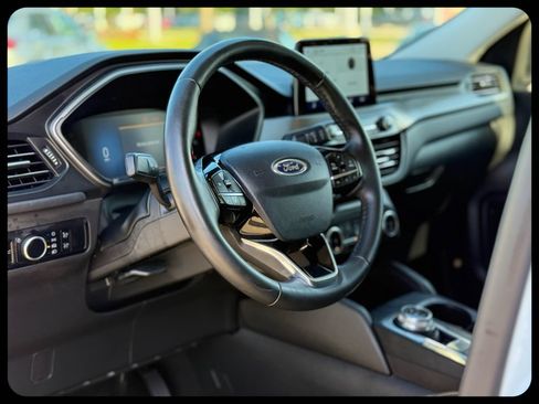 Used 2024 Ford Escape Active AWD/4WD image 15