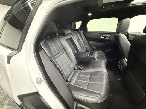 Used 2023 Land Rover Range Rover Velar R-Dynamic S image 29