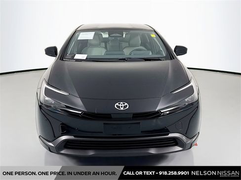 Used 2024 Toyota Prius LE image 2