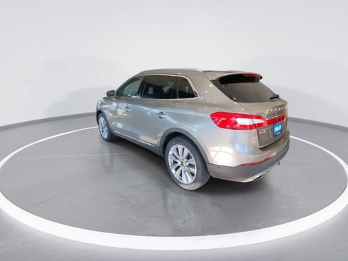Used 2016 Lincoln MKX Reserve w/ Technology Package AWD/4WD image 6