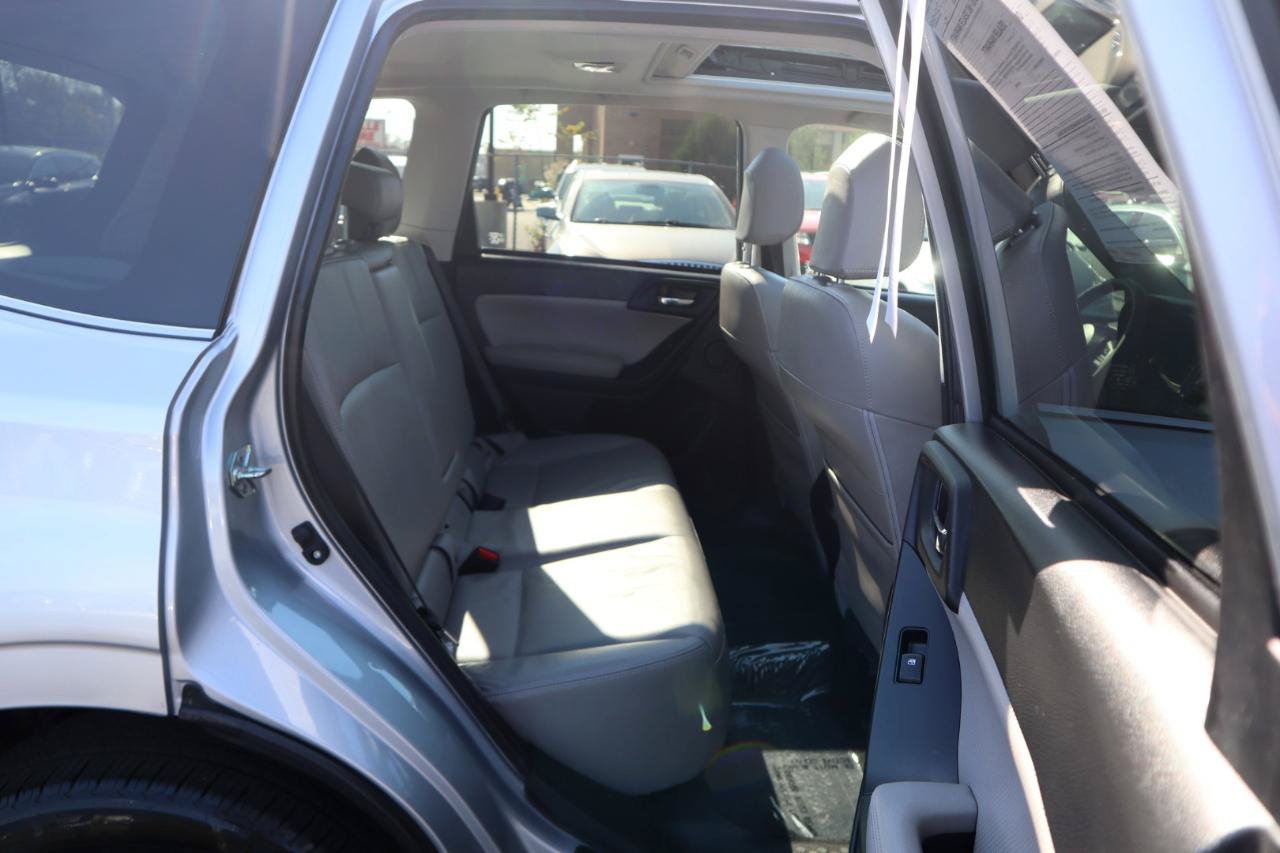 Used 2014 Subaru Forester 2.5i Touring w/ Popular Package #1 AWD/4WD image 12