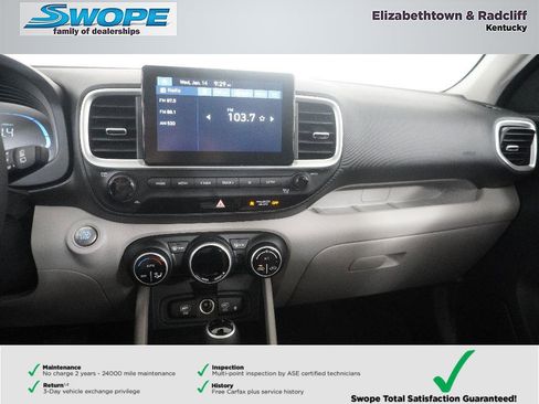 New 2026 Hyundai Venue SEL image 19