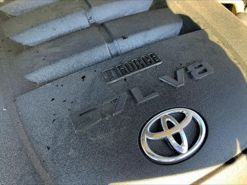 Used 2019 Toyota Tundra Limited w/ TRD Off Road Package AWD/4WD image 30