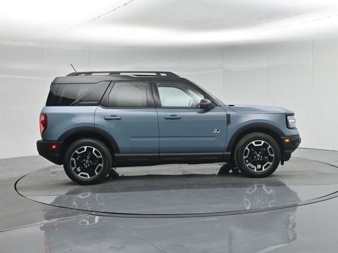 Used 2023 Ford Bronco Sport Outer Banks w/ Tech Package image 32