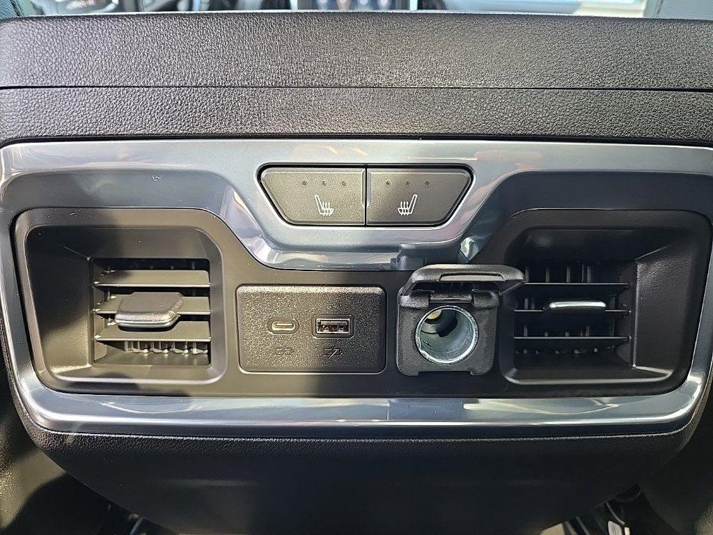 Used 2021 GMC Sierra 1500 AT4 AWD/4WD image 43