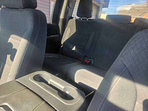 Used 2022 Chevrolet Silverado 2500 LT w/ Convenience Package image 16