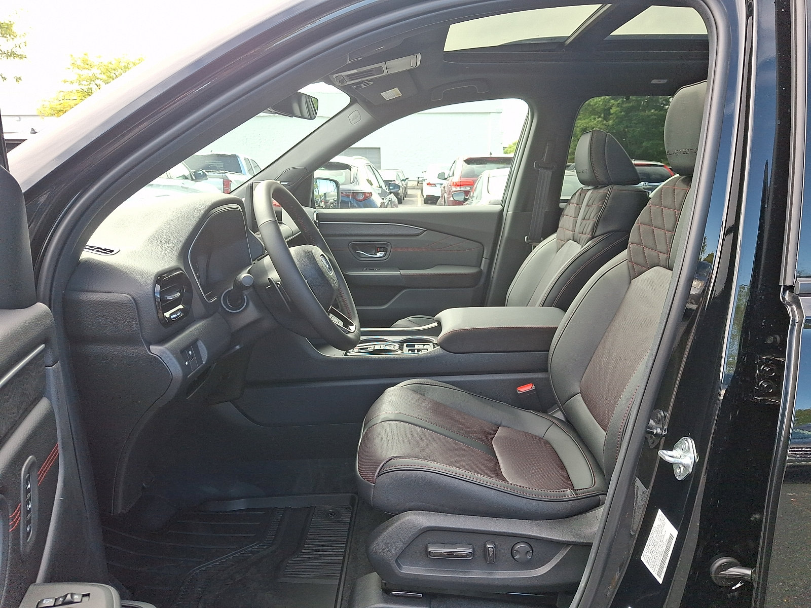 New 2026 Honda Pilot Black Edition image 6