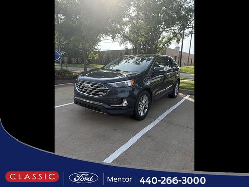 Used 2022 Ford Edge Titanium AWD/4WD image 1