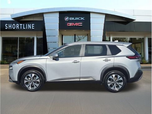Used 2023 Nissan Rogue SV AWD/4WD image 6