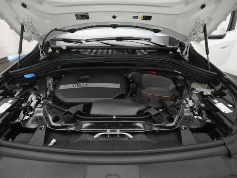 Used 2023 BMW X1 xDrive28i w/ Convenience Package AWD/4WD image 3