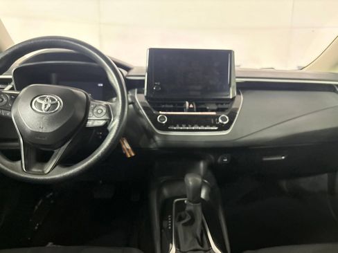 Used 2026 Toyota Corolla LE FWD image 24