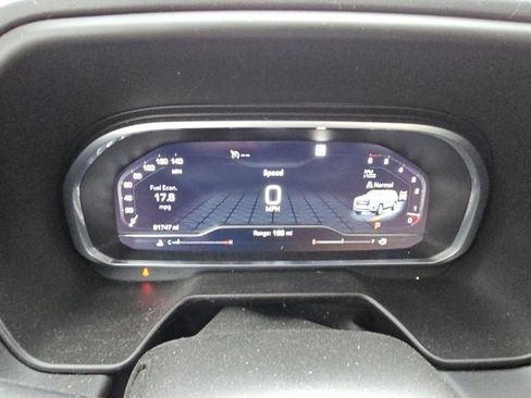 Used 2023 GMC Yukon SLT image 9